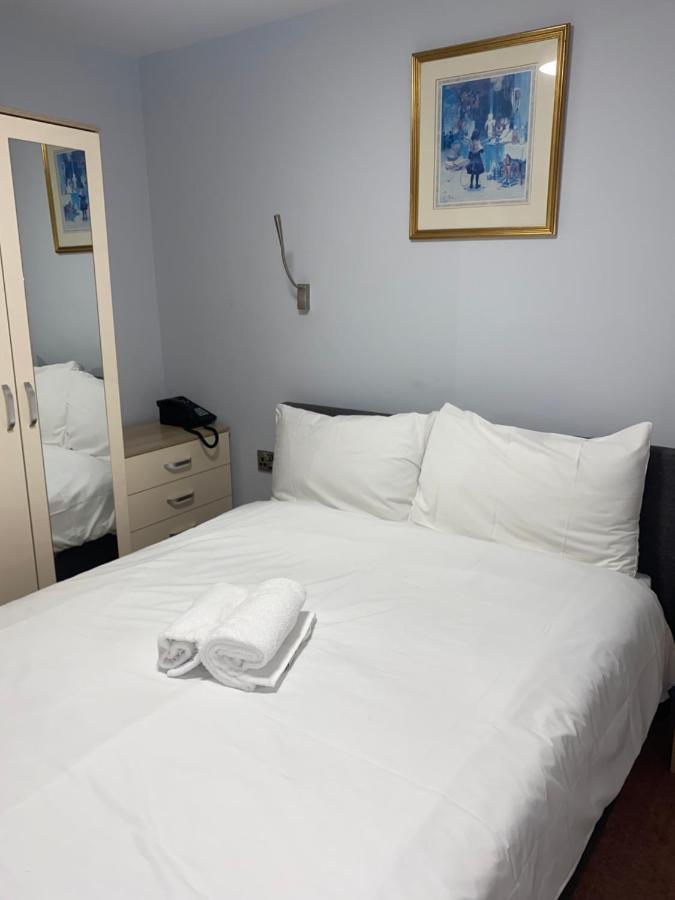 The Town Hotel ブリッジウォーター エクステリア 写真